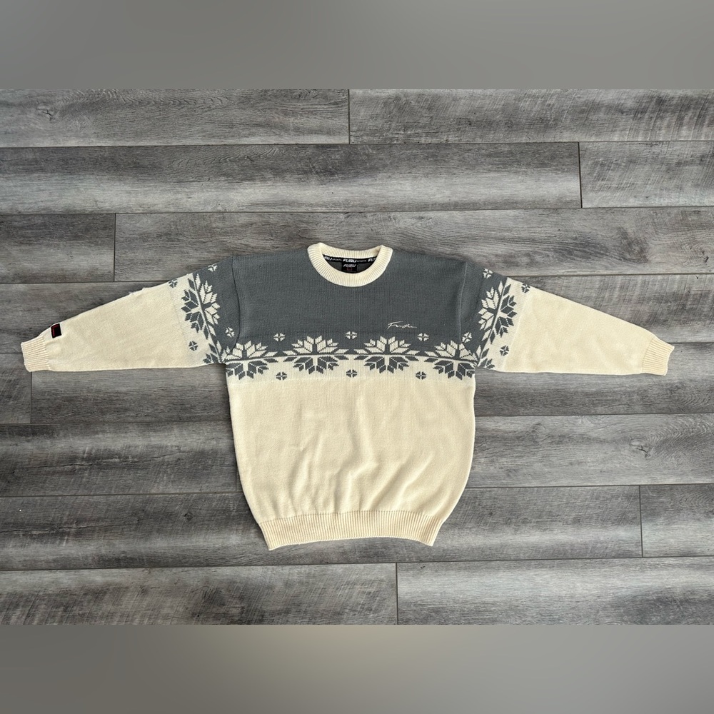 FUBU vintage bone & gray knit sweater